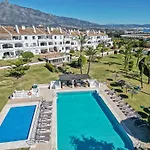 Marbella Banus Suites - Beautiful Modern Flat Sea Views