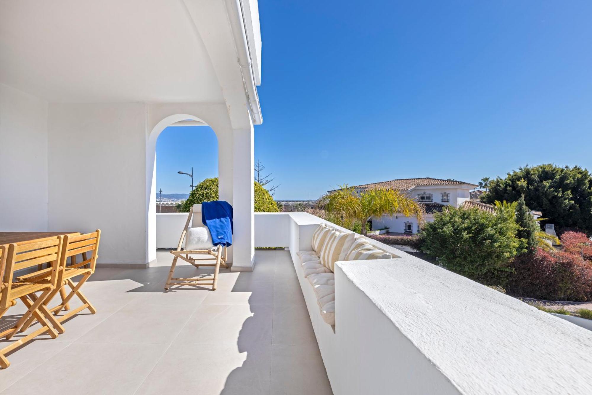 Banus - Beautiful Modern Flat Sea Views Apartamento *