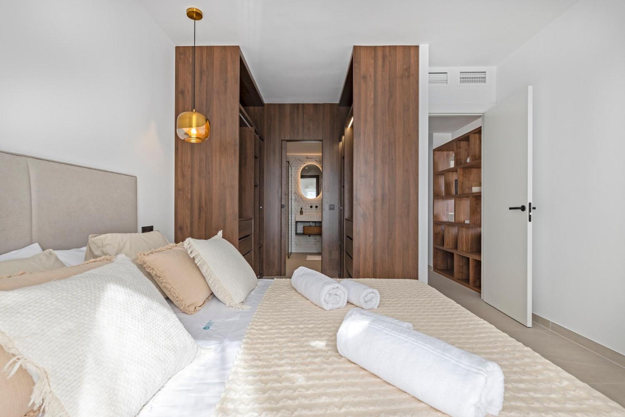 Banus - Beautiful Modern Flat Sea Views Apartamento