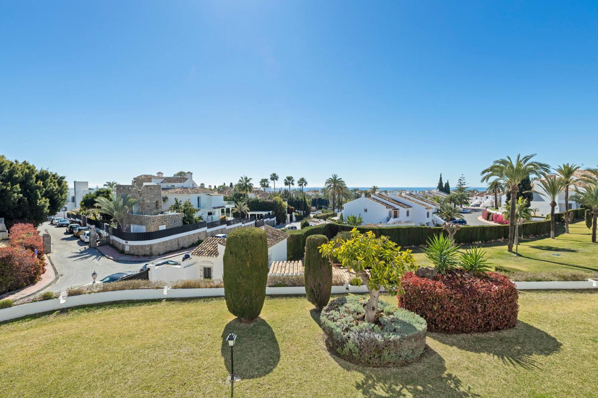Banus - Beautiful Modern Flat Sea Views Apartamento